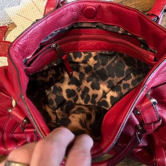 B. Makowsky Vintage Red Leather Bag - Picture 6 of 6